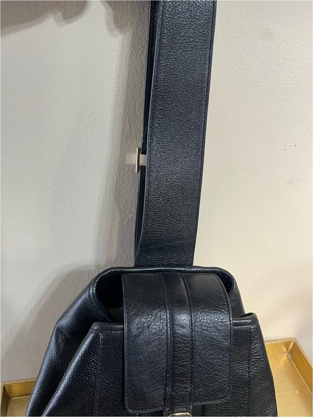 Brahmin Black Pebbled Leather Shoulder Bag Purse Silver Hardware Zip Top